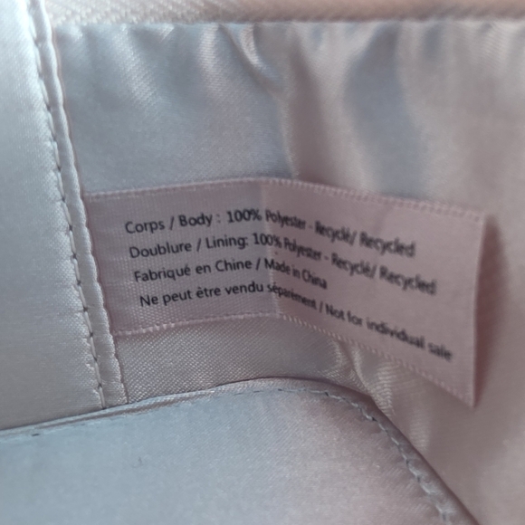 NWOT Lancome Paris Metallic Gold Women's Bag Makeup Case Zipper Travel Kit - Picture 15 of 16